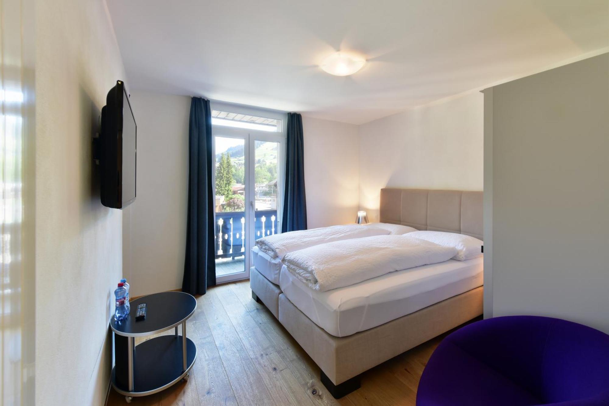 Hotel Sternen Lenk Ngoại thất bức ảnh