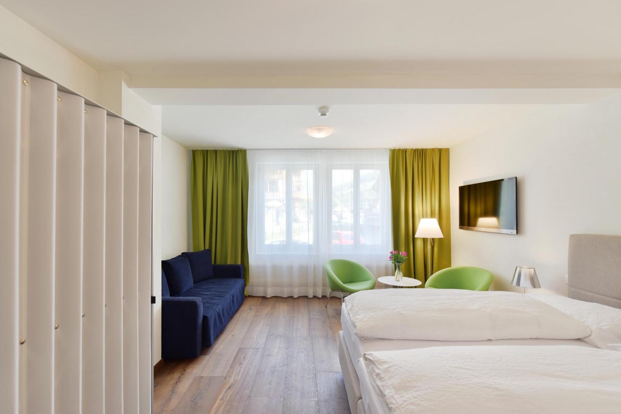 Hotel Sternen Lenk Ngoại thất bức ảnh